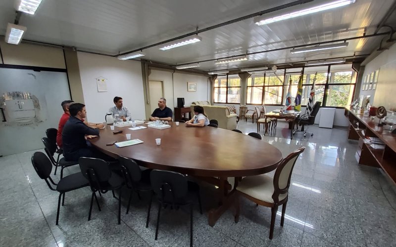 Gratuita: Secretaria de Saúde firma acordo de cooperação técnica