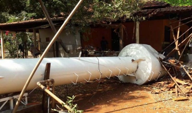 Região: Homem morre esmagado por caixa d´água