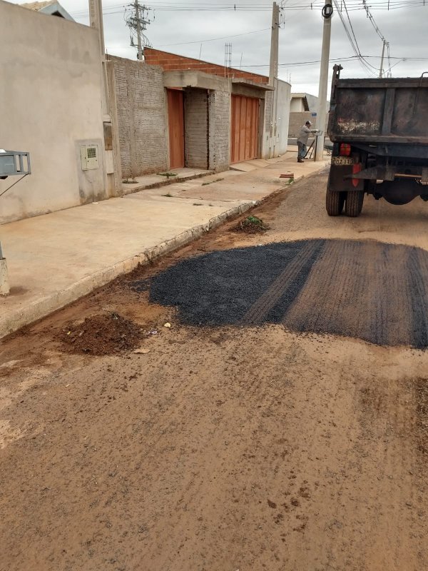 Obras: Operação tapa buracos prossegue com atendimento a novos locais