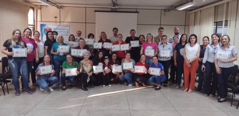 Evento: Parceiros recebem certificados da 13ª Semana do Bebê