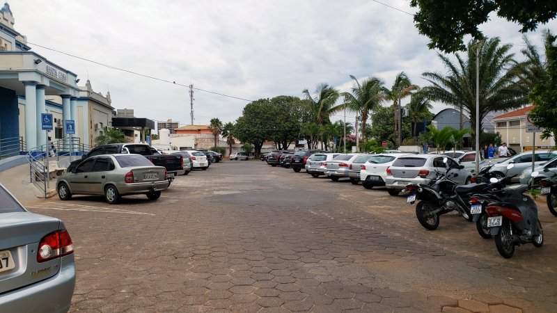 Santa Casa: Pedidos defendem reorganização de estacionamento