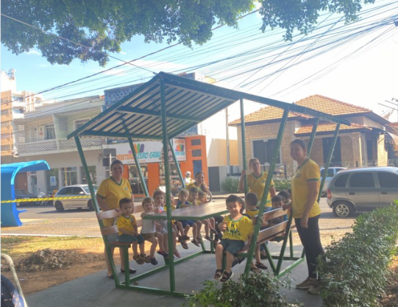 Daep cria projeto de mobiliário urbano para pic-nic nas praças da cidade