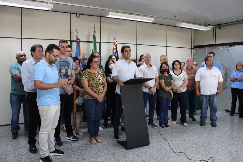 R$ 600: Funcionários públicos recebem gratificação hoje