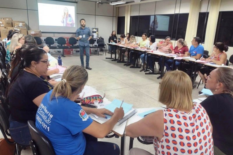 Volta às aulas: Secretaria de Educação promove formação sobre liderança para equipe gestora 
