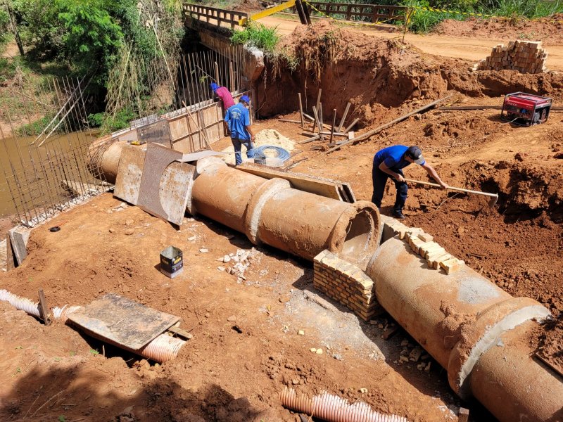 Bairro: ponte Saltinho do Galinari passa por recuperação