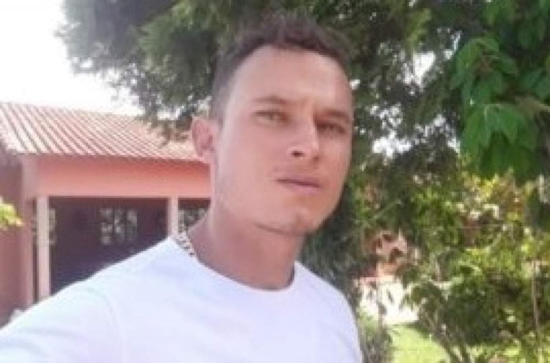 Homem é morto a tiros na frente da esposa em Birigui