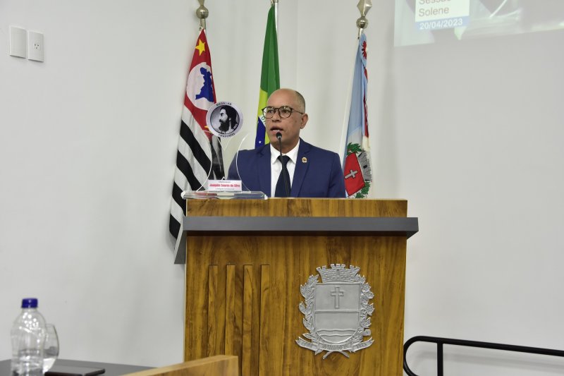 Detalhes Notícia
