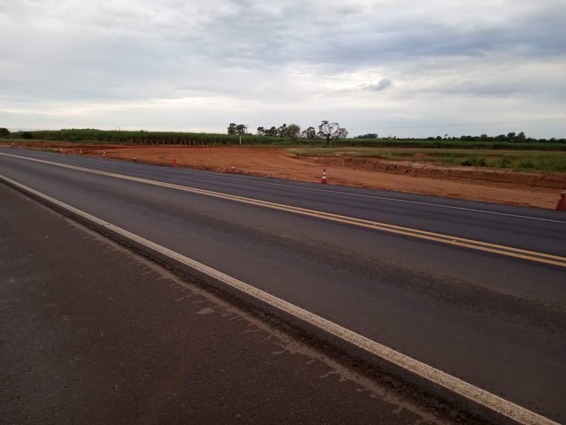 DER diz que cobrará agilidade em obra na Assis Chateaubriand