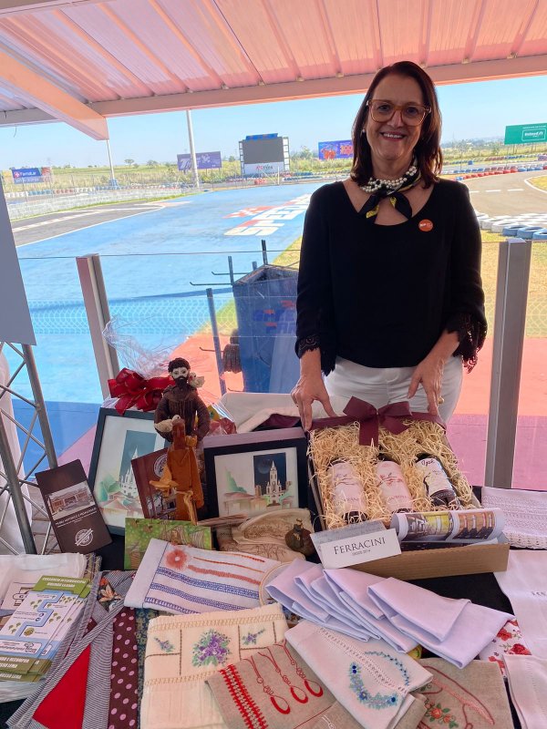 Fundo Social: presidente participa de encontro regional de municípios