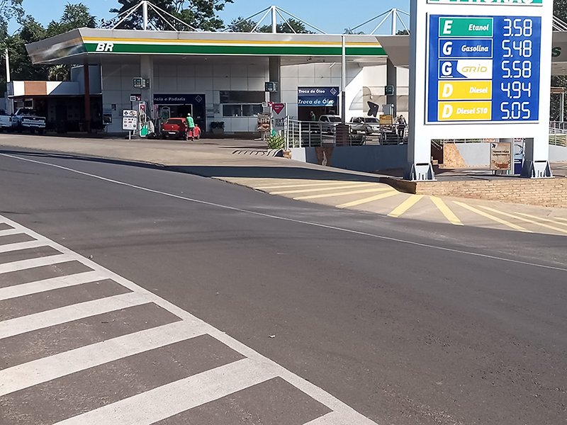 Postos de Penápolis reajustam valor  do litro da gasolina