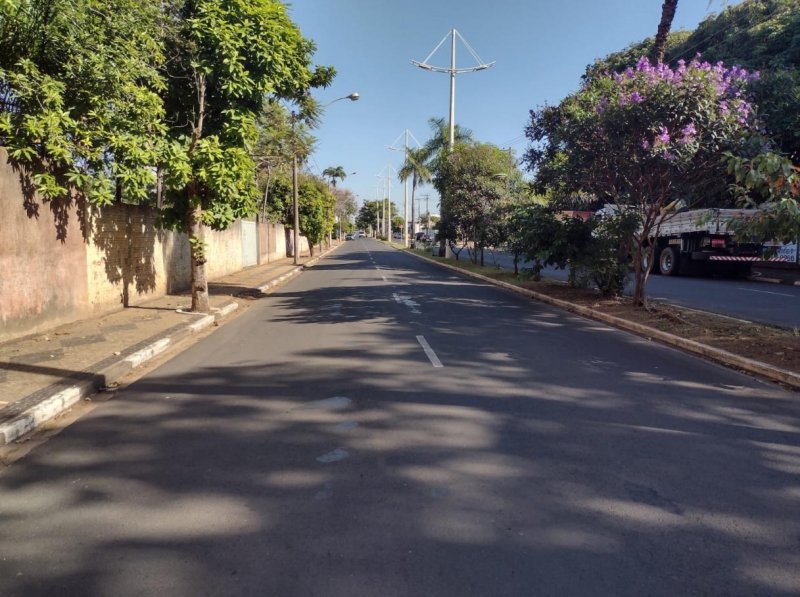 Av. Leandro Ratisbona: Prefeitura elabora projeto para evitar acidentes