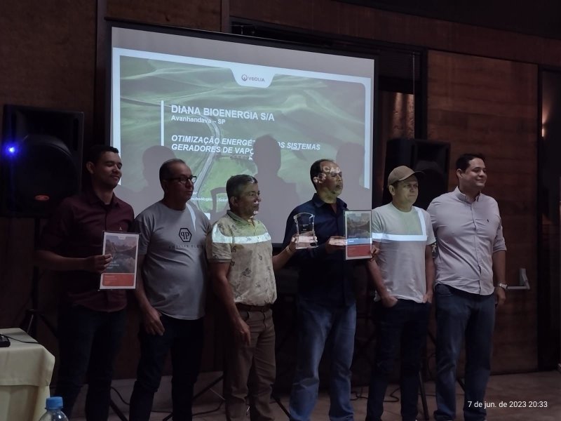 Diana recebe premiação pela melhoria continua relacionada a sustentabilidade