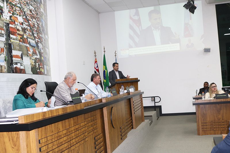 Câmara Municipal aprova suplementação para novo prédio de escola na Vila Planalto