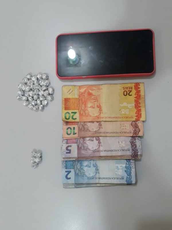 Policiais da Rocam apreendem menor por tráfico