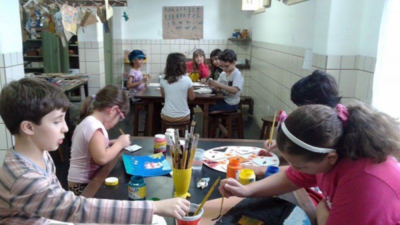 Museu do Sol: oficinas de Teatro, Desenho e Bordado com vagas