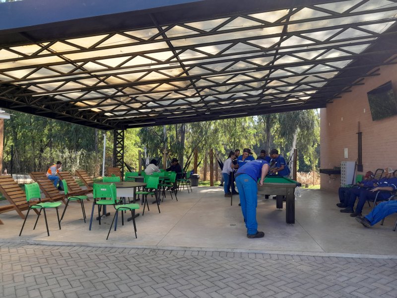 Diana inaugura área de convivência para colaboradores