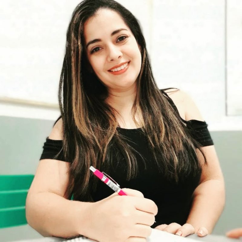 Funepe: biblioteca promove exposição de retratos e caricaturas