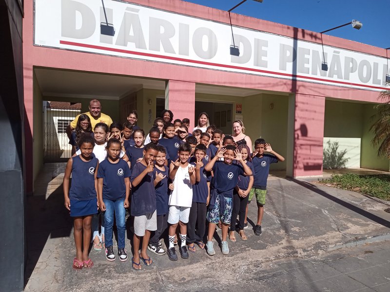Educação: alunos da EE Luiz Chrisóstomo de Oliveira visitam o DIÁRIO