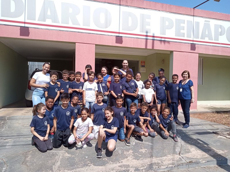 Alunos do Luiz Chrisóstomo conhecem a sede do DIÁRIO