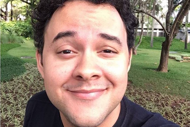 Humorista penapolense Gui Santana receberá título de 