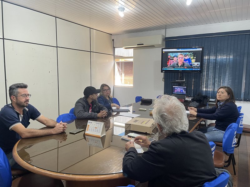 Daep se reúne com parceiros para projeto de bicicletários