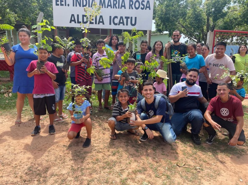 Rotaract desenvolve projetos na aldeia índigena de Icatu