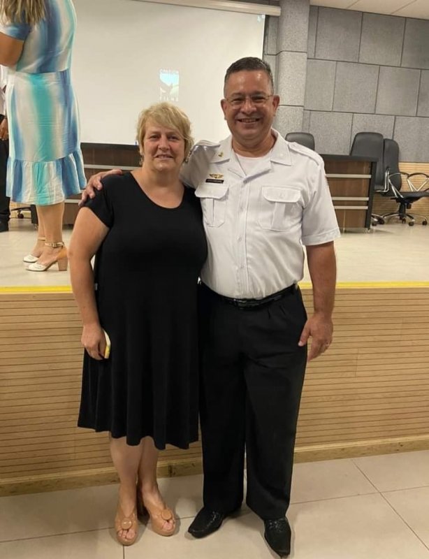 Penápolis por quem vive em Penápolis: Luciano André Oliveira e esposa, professora Renata de Oliveira, Pastor da Igreja Batista Memorial em Penápolis e Capelão Militar