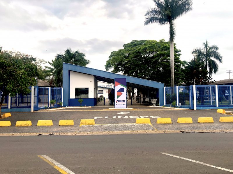 Curso de contábeis da Funepe celebra nota máxima no Enade