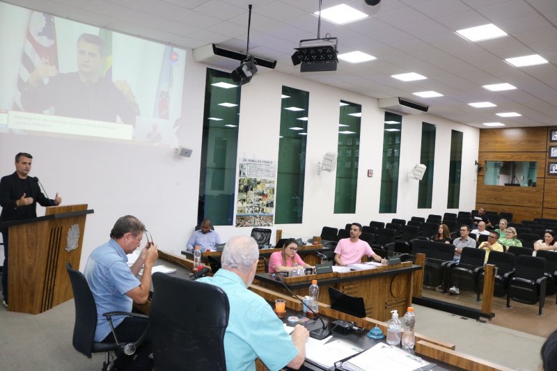 Câmara: aprovado projeto de nova Zona Azul para Penápolis