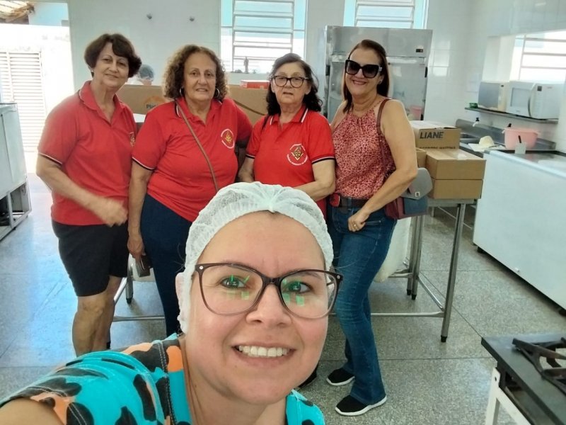 Departamento Feminino da Maçonaria faz doação à Santa Casa e ao Fundo Social