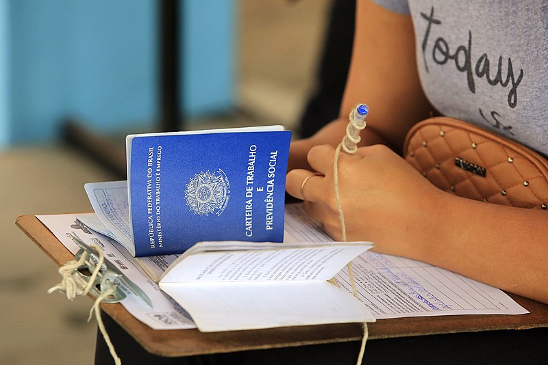 Região fecha o ano com mais de 6 mil empregos criados