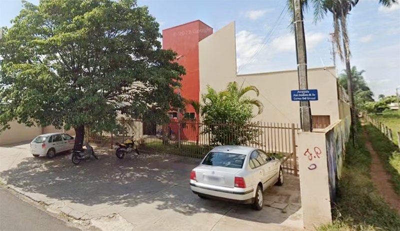 Cuidadores são afastados após denúncia de bullying e uso de arma de choque contra crianças de abrigo