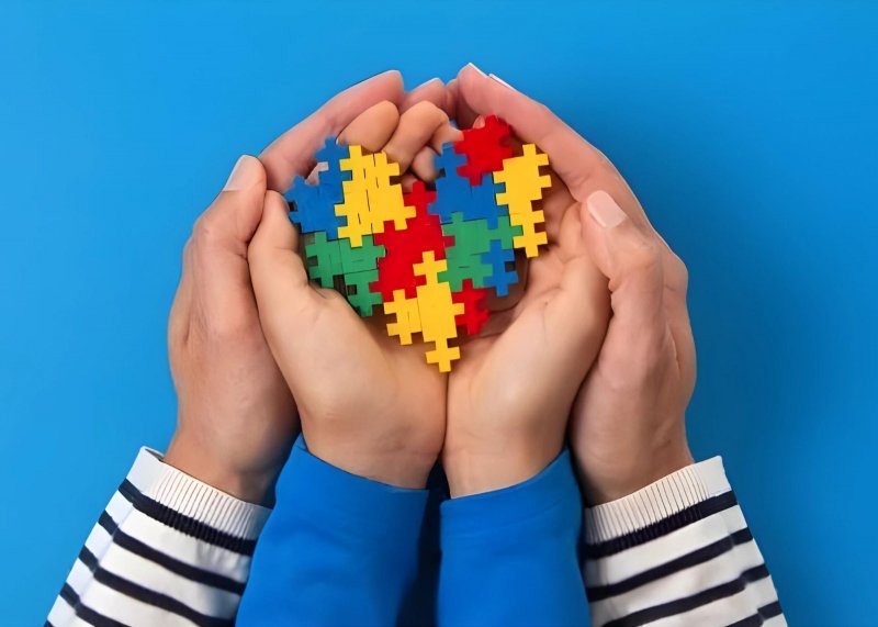 Câmara defende apoio para autistas na educação da rede municipal 