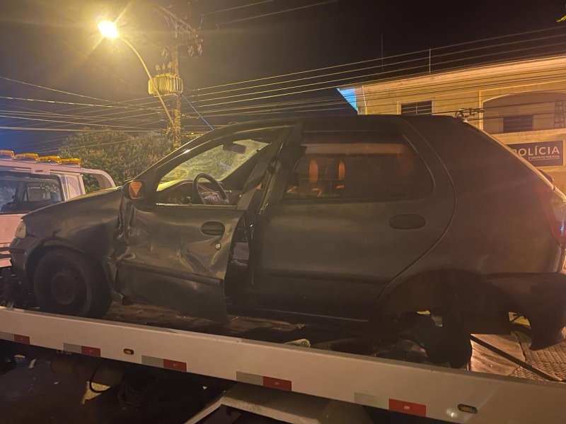 Pedreiros morrem atropelados enquanto trocavam pneu de carro