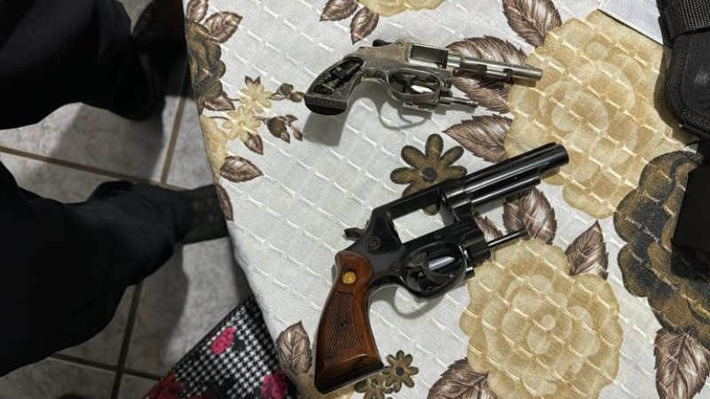 Operação Lesa Pátria: homem é preso com armas pela Polícia Federal