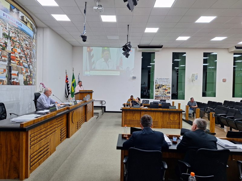 Câmara Municipal questiona merenda em escolas públicas