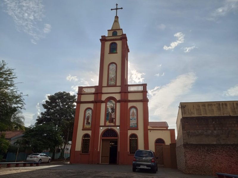 Comunidade Nossa Senhora de Fátima promove show de prêmios e quermesse