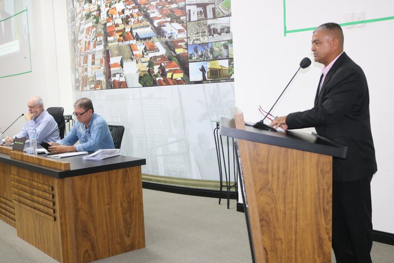 Câmara de Penápolis aprova criação da Semana Municipal do Samba e do Pagode