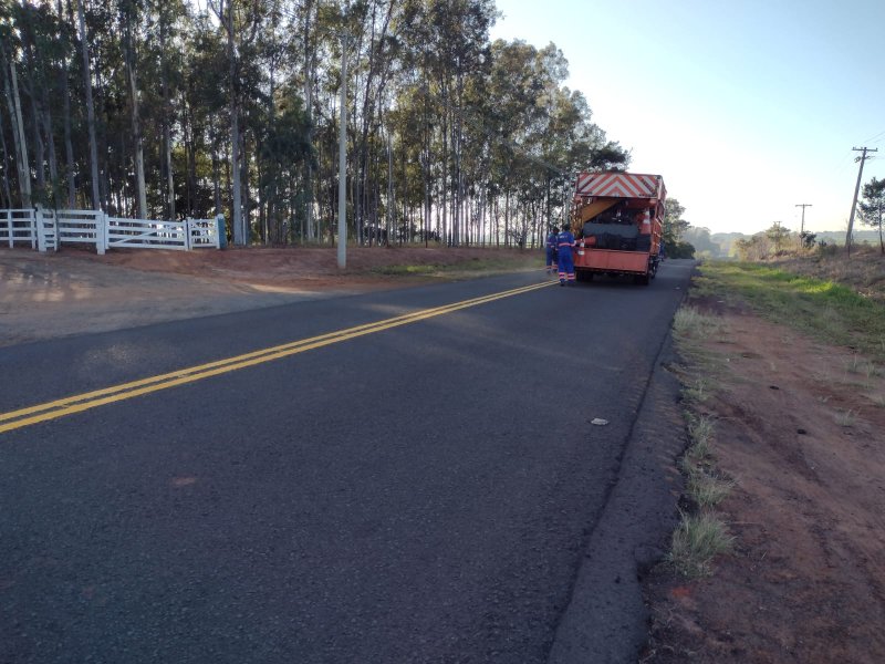 Vicinal: Prefeitura reforça sinalização na Armando Viana Egreja
