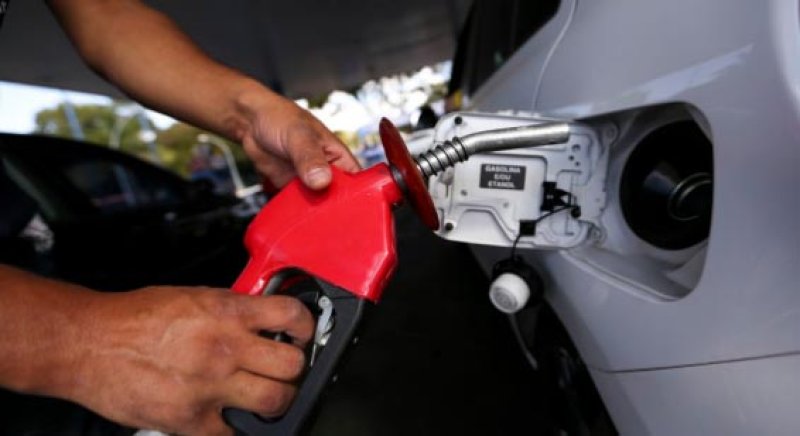Postos se preparam para aumento no preço da gasolina nesta semana