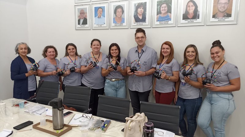 Desenvolvimento Social recebe abafadores de ruído para autistas