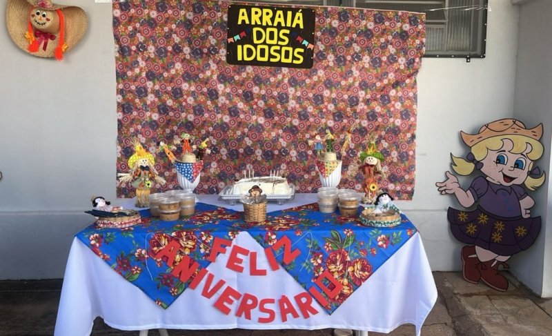 Centro Dia do Idoso: idosos do projeto comemoram Festa Junina