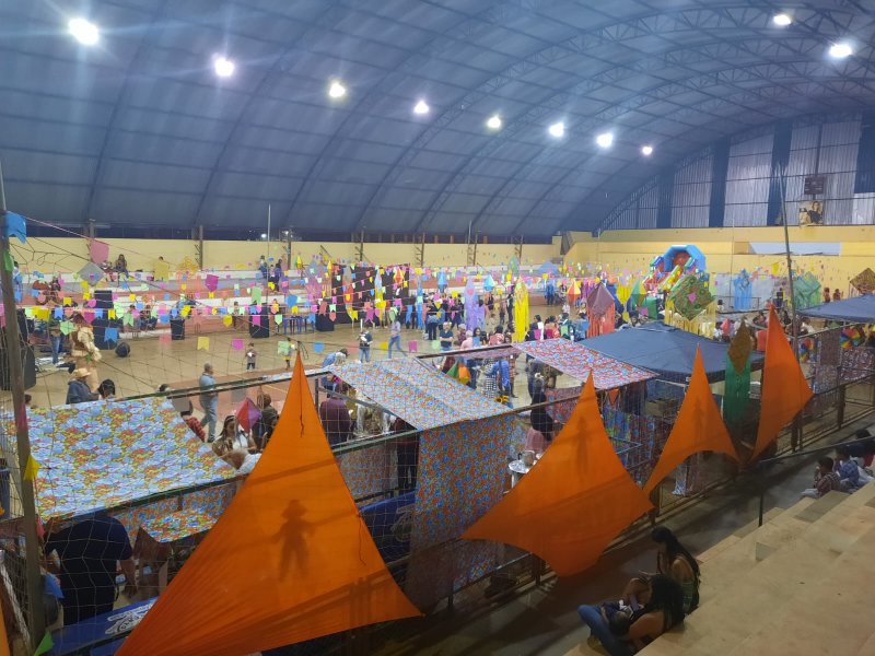 Sedes reúne famílias atendidas em Festa Julina