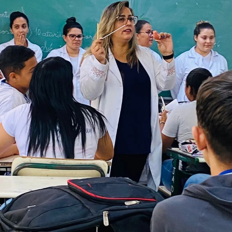 Detalhes Notícia