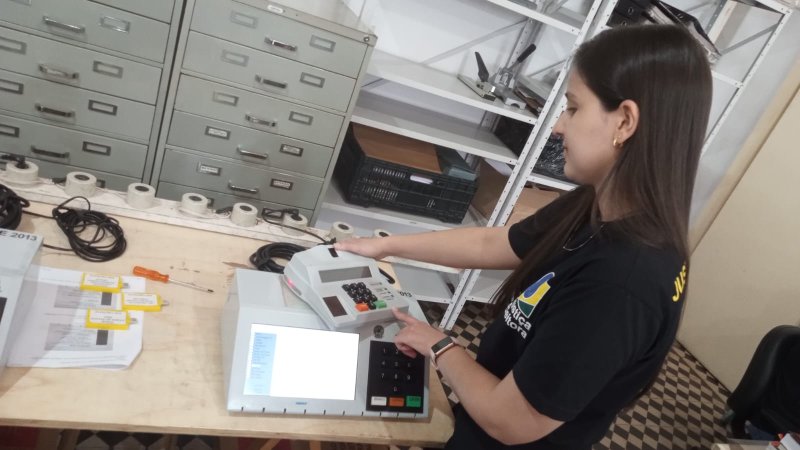 Seções Eleitorais: esquema de segurança é realizado para o transporte de urnas eletrônicas em Penápolis