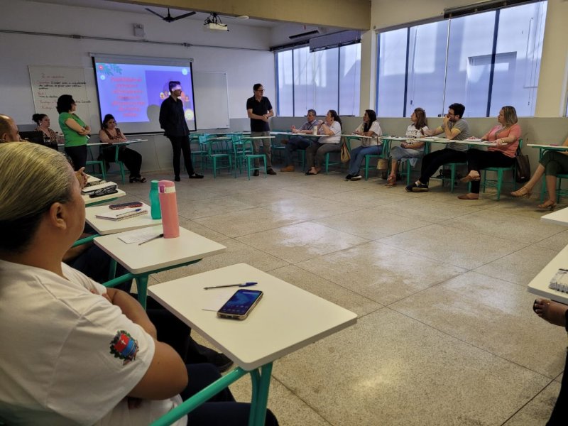 Funepe e Sedes realizam encontro para discutir ações de proteção a mulheres vítimas de violência