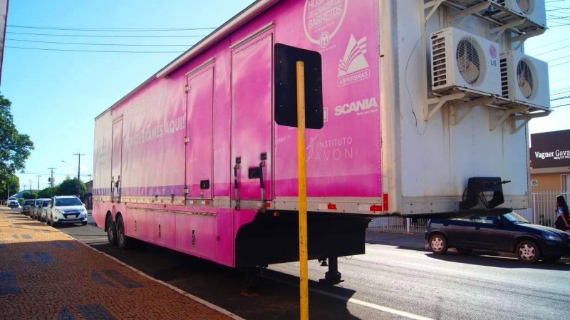 Carreta de mamografia passa a atender no ginásio de esportes em Penápolis