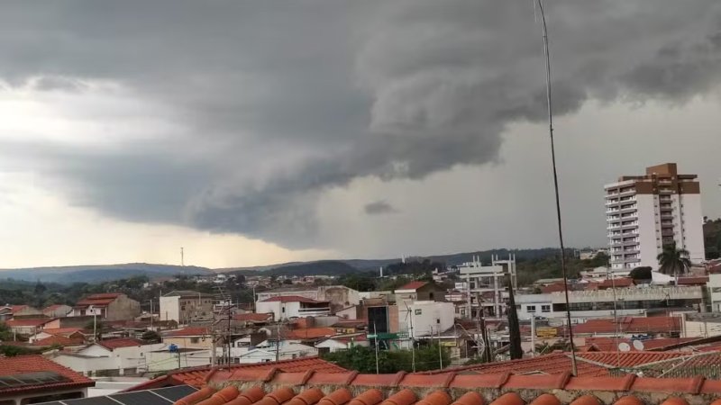 Defesa Civil alerta para possibilidade de chuva forte no interior de SP