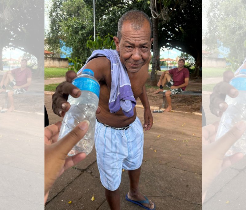 Moveca: moradores de rua ganham abrigo, frutas e água em dias de maior calor
