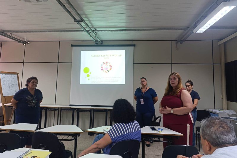 Prefeitura de Penápolis promove encontro com Diretoria de Ensino sobre Alimentação Escolar